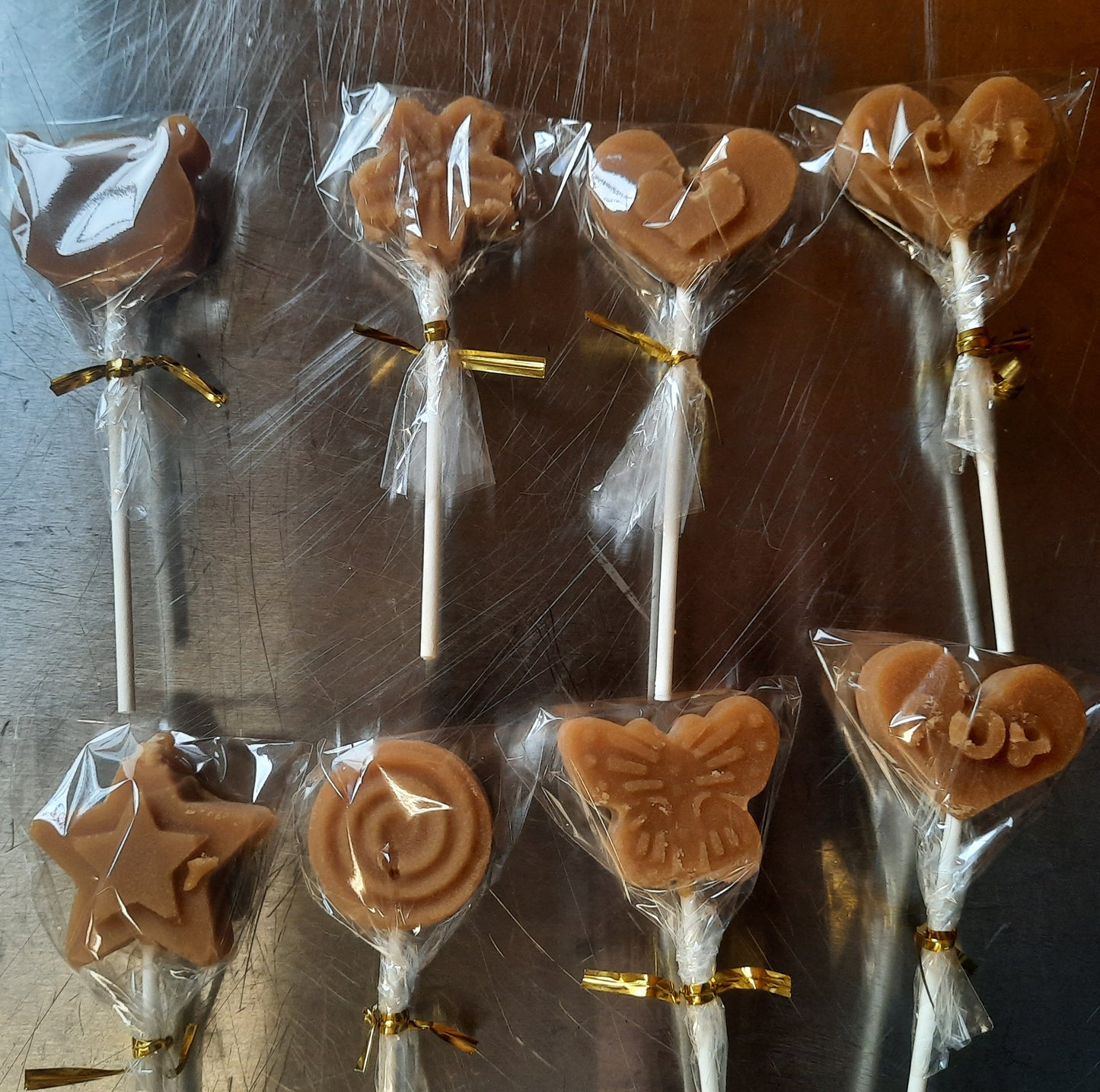 Maple candy pops